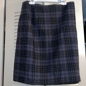 Eddie Bauer Women's Size 4 Black & Grey Plaid Wool Blend Skirt